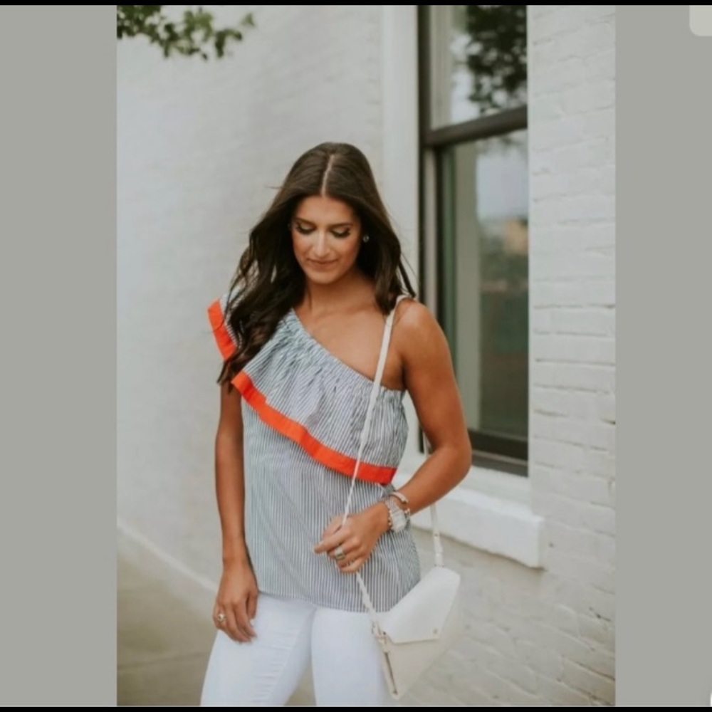 Vince Camuto one shoulder top